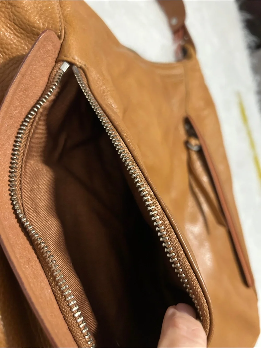 Christopher kon large sak bag. Anthropology